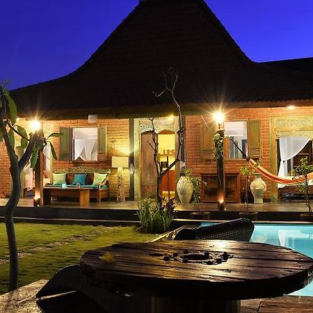 Kampung Coklat Villa Bali Exterior photo
