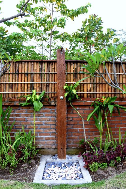 Kampung Coklat Villa Bali Exterior photo